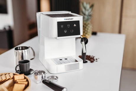 EAN 5901750506949 - Blaupunkt CMP501 cafetera eléctrica Máquina espresso 1,5 L imagen 3