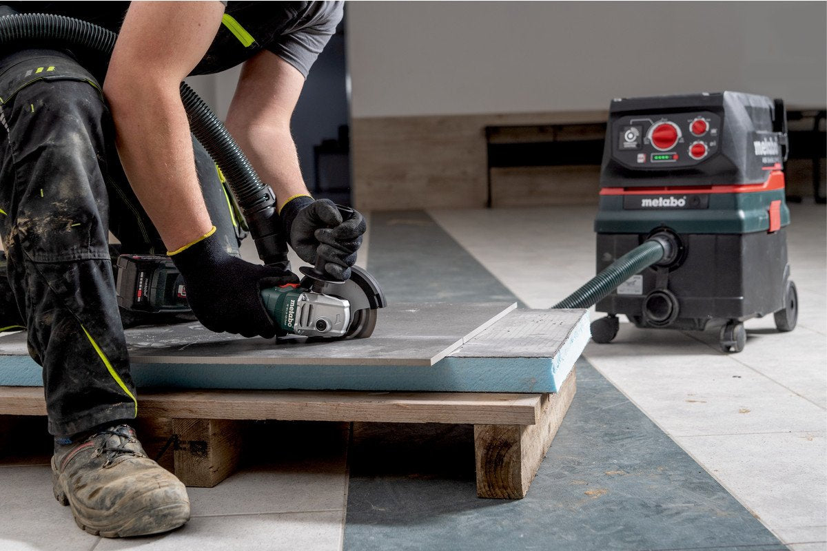 Amoladora  Metabo W 18 L 9-125 Quick  Angular 12,5 Cm 8500 Rpm 2,3 Kg