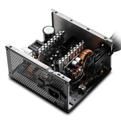 EAN 4710273776781 - XPG PYLON 550W unidad de fuente de alimentación 24-pin ATX ATX Negro imagen 5