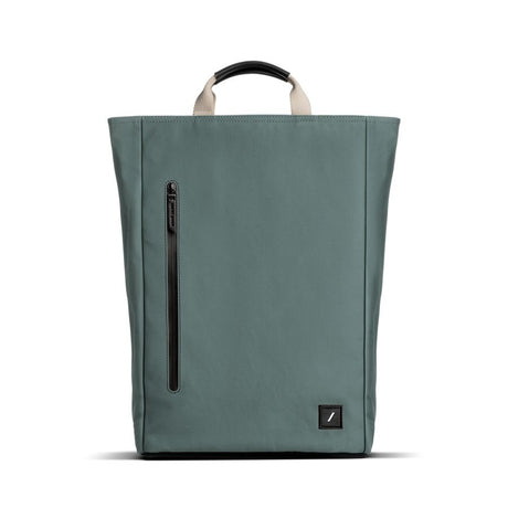 EAN 4895200474180 - Native Union BACKPACK-GRN mochila Mochila informal Verde Tela, Tereftalato de polietileno (PET), Plástico imagen 1