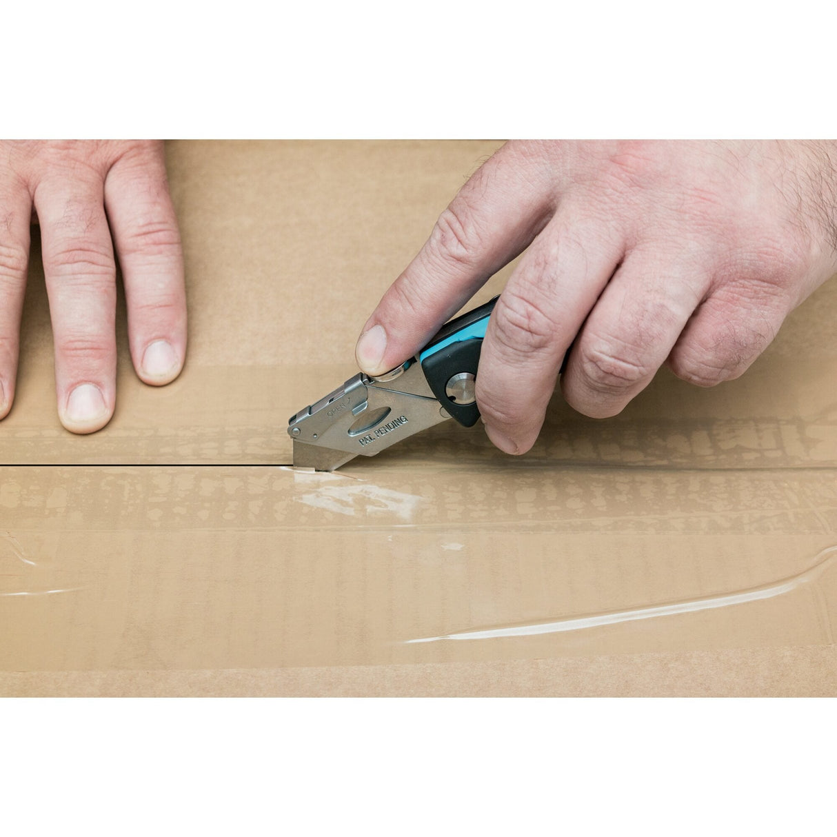 Navaja Hazet 2157-1 (Negro/Azul, Mango Cómodo De Abs Resistente A Golpes) 2157-1 2157-1