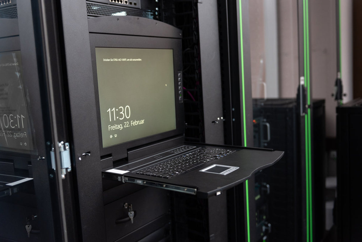 EAN 4016032449423 - Digitus DS-72210-1CH consola de rack 43,2 cm (17") 1280 x 1024 Pixeles Negro 1U imagen 3