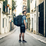 Mochila De Viaje Thule Landmark De 70 Litros - Azul Oscuro