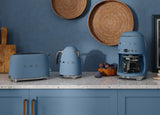 EAN 8017709343699 - Smeg TSF01SBMEU tostadora 6 2 rebanada(s) 950 W Azul imagen 6