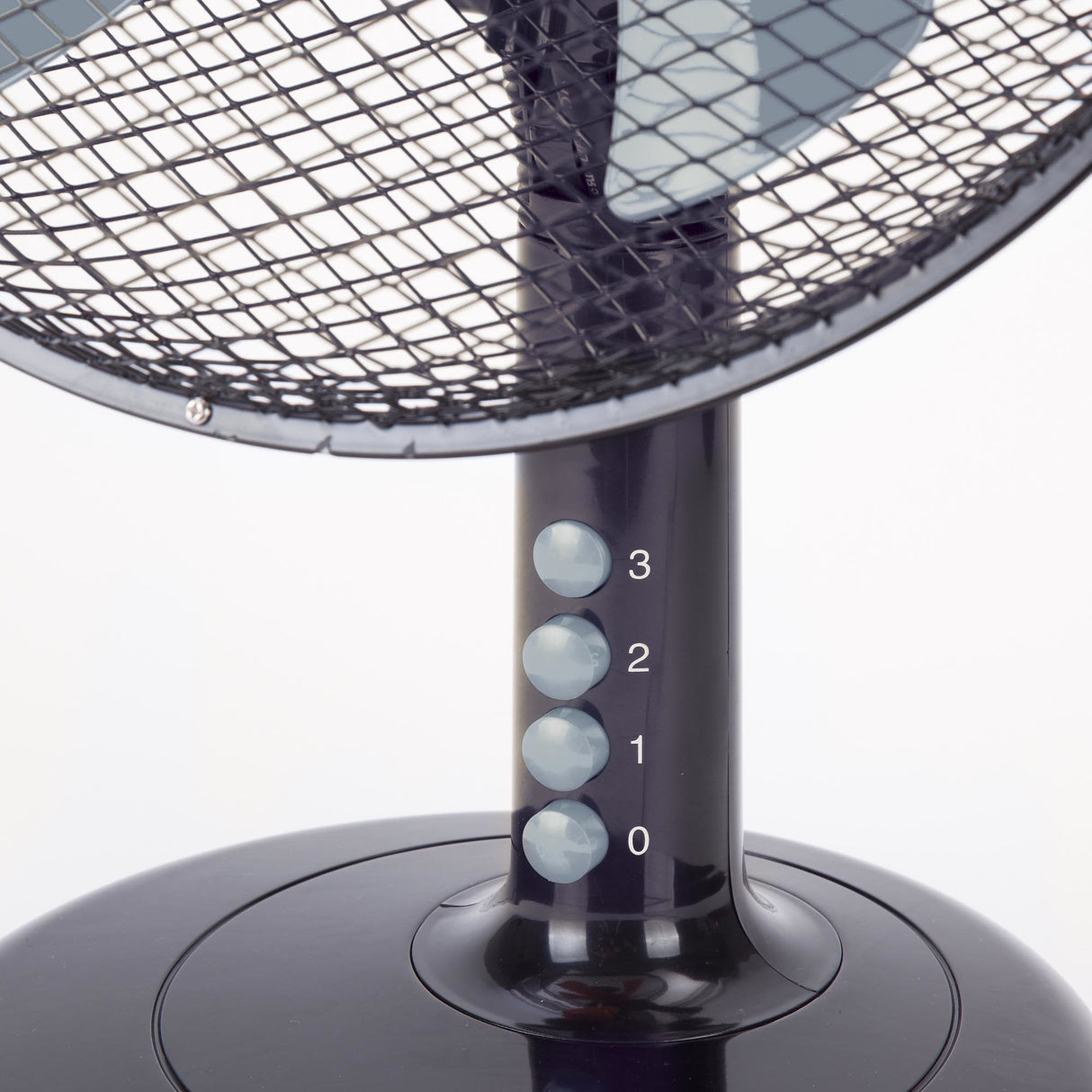 Ventilador Jata De Mesa Vm3125 5 Aspas 43 Cm Negro