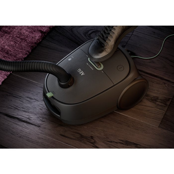 EAN 7332543822775 - AEG AB61C2OKO 3,5 L Aspiradora de tambor Secar 650 W Bolsa para el polvo imagen 7