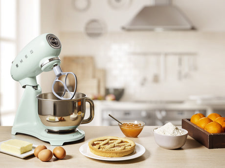 EAN 8017709304492 - Smeg SMF03PGEU batidora Batidora de varillas 800 W Verde imagen 12