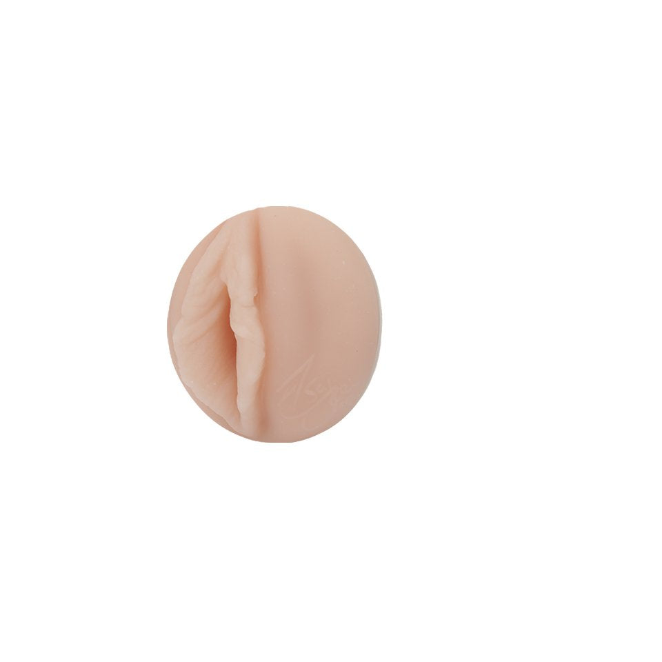 Fleshlight Girls - Elsa Jean Vagina Tasty