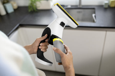 EAN 4066529187598 - Kärcher WV 1 Compact Care limpiador eléctrico ventana 0,1 L Blanco imagen 8