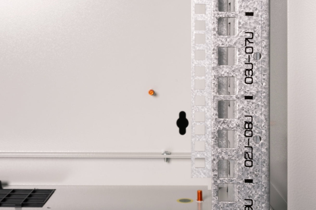 Digitus 9u Cabinet             Rack Wall Mounting 491x600x450mm