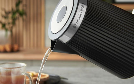 EAN 5038061168587 - Russell Hobbs Brontë tetera eléctrica 1,7 L 3000 W Negro imagen 6