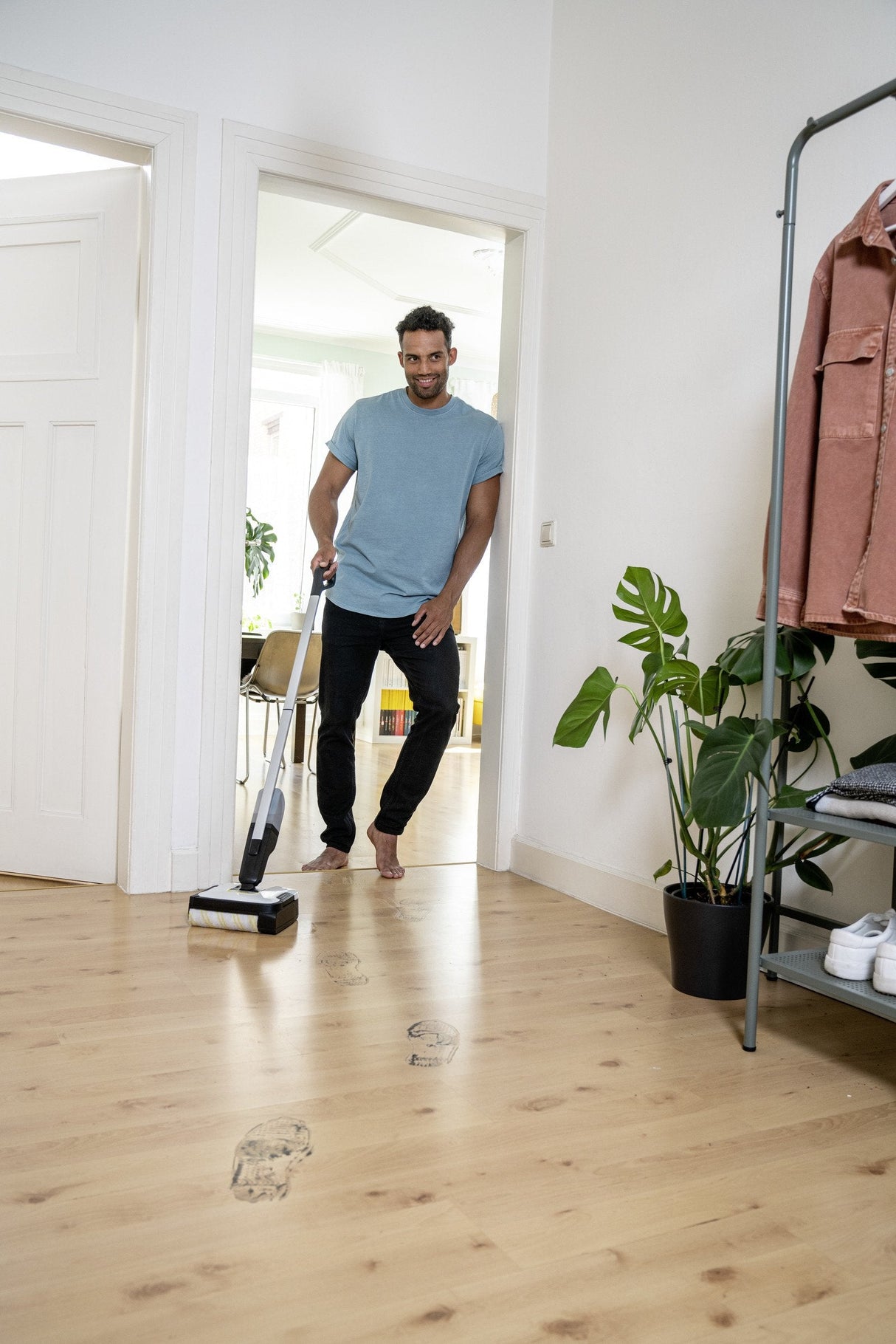 Kärcher Fc 2-4 Sin Bolsa Negro, Gris, Blanco