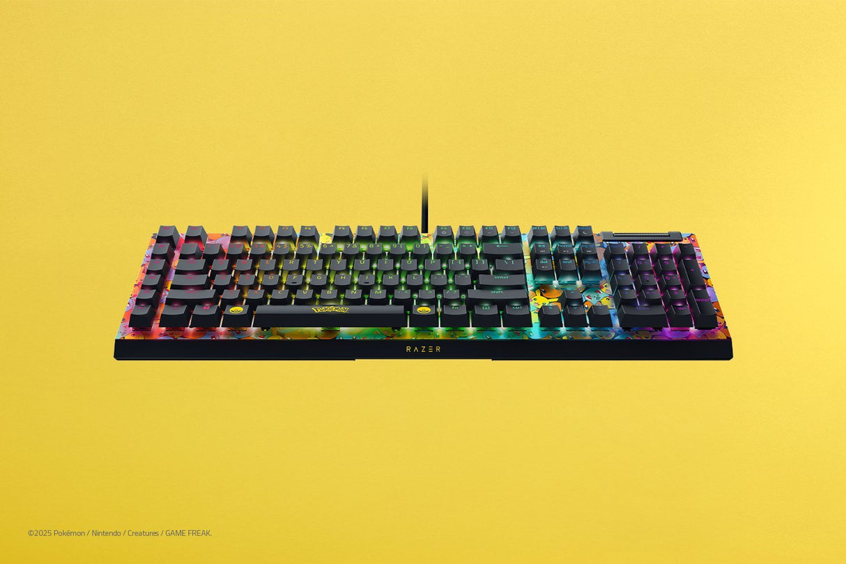 Teclado Razer Blackwidow V4 X Green Switch Pokemon Kanto Starters (Us Layout) (Rz03-04704200-R3m1)