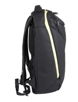 Mochila Gaming Konix Jujutsu Kaisen 17 Backpack 11 Bolsillos Interiores 4 Exteriores  Kx-Juju-Bpk-17