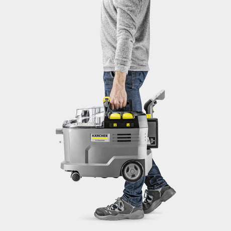EAN 4054278680750 - Kärcher 1.101-700.0 máquina de limpieza de alfombras Caminar-detrás Profundo Negro, Gris, Amarillo imagen 3