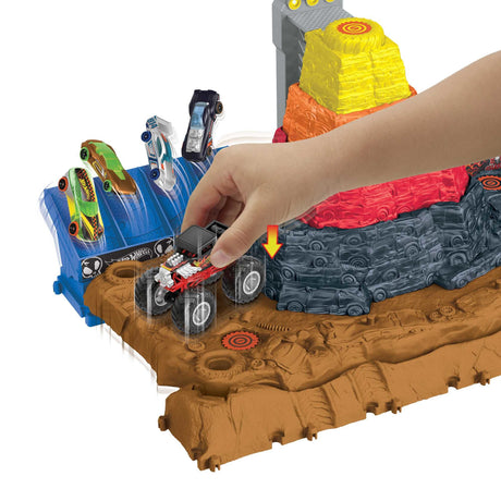 EAN 194735136612 - Hot Wheels Monster Trucks HNB96 vehículo de juguete imagen 4