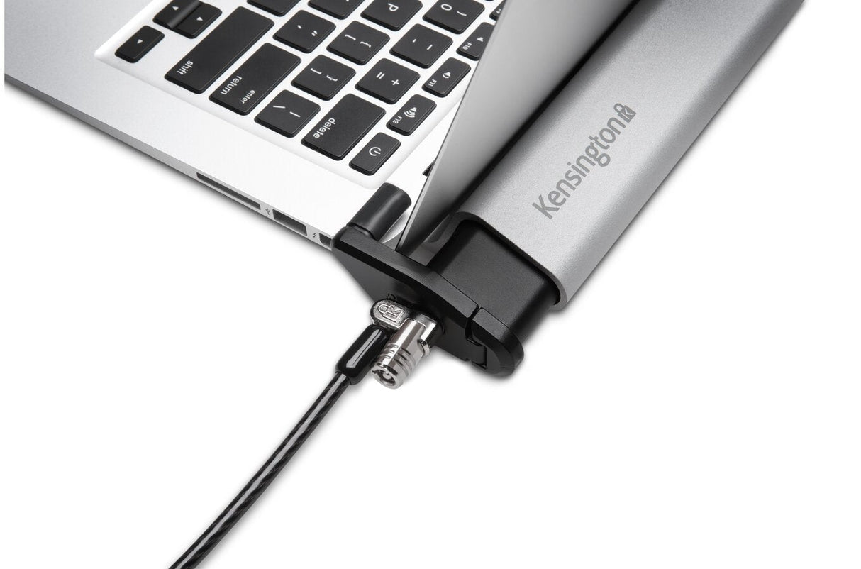 Kensington Dispositivo De Anclaje De Portátiles 2.0 Sin Candado Con Llave Maestra  Para Macbook Y Ultrabook  De 11" A  15 6"  Plata  2 Años