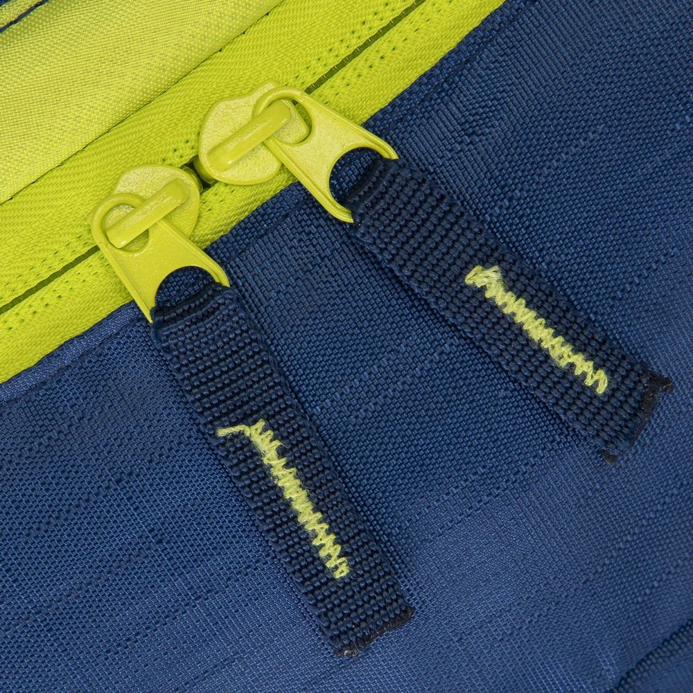 Mochila Urbana Rivacase 5562 Azul 24l Lite