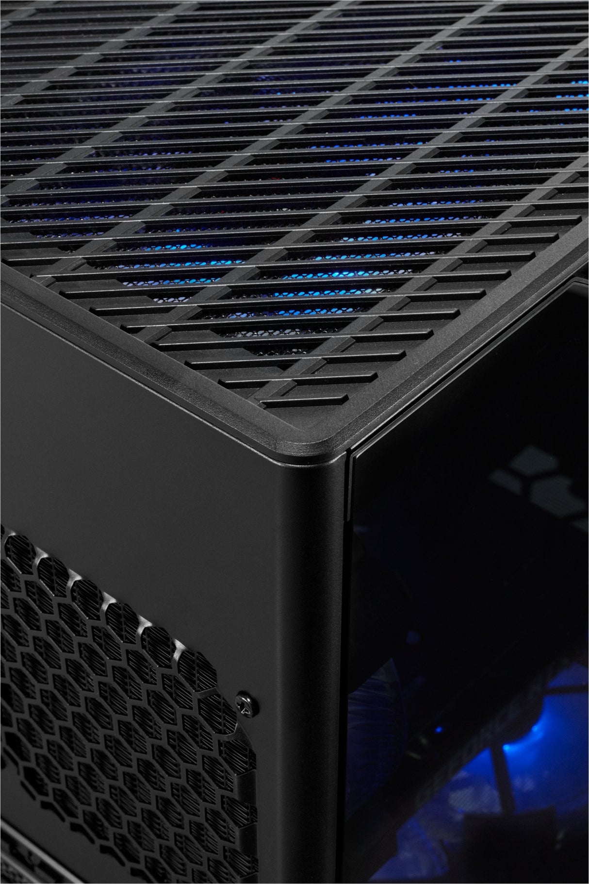 Pc Gaming Medion Erazer Bandit P20 Intel Core I7-14700 - 32gb Ddr5 / 1tb Ssd - Rtx 4060 - Windows 11 - Bluetooth,