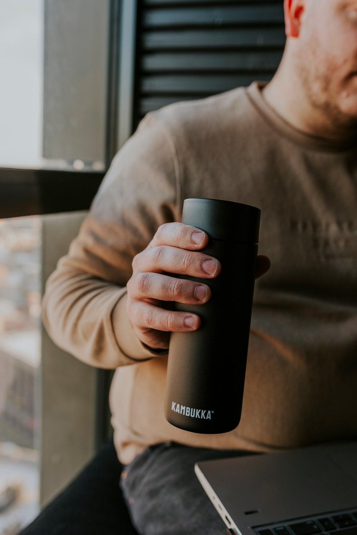 EAN 5407005143339 - Kambukka Olympus 500ml termo 0,5 L Negro imagen 4