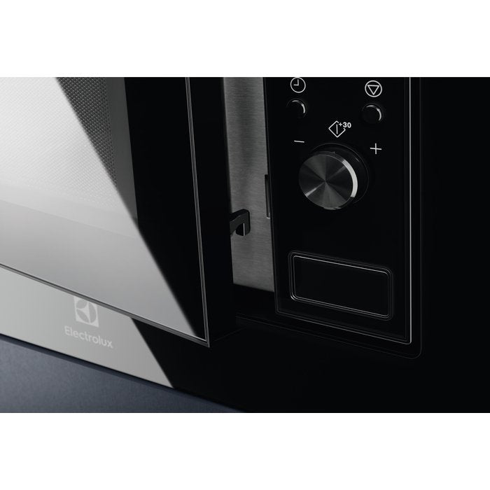 EAN 7332543707126 - Electrolux LMS2203EMK Negro Solo microondas Integrado 700 W imagen 2
