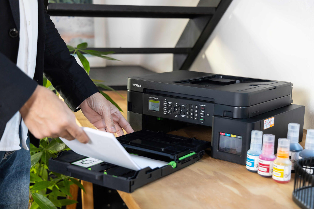 Impresora De Inyección De Tinta Inalámbrica Todo En Uno Brother Mfc-T930dw