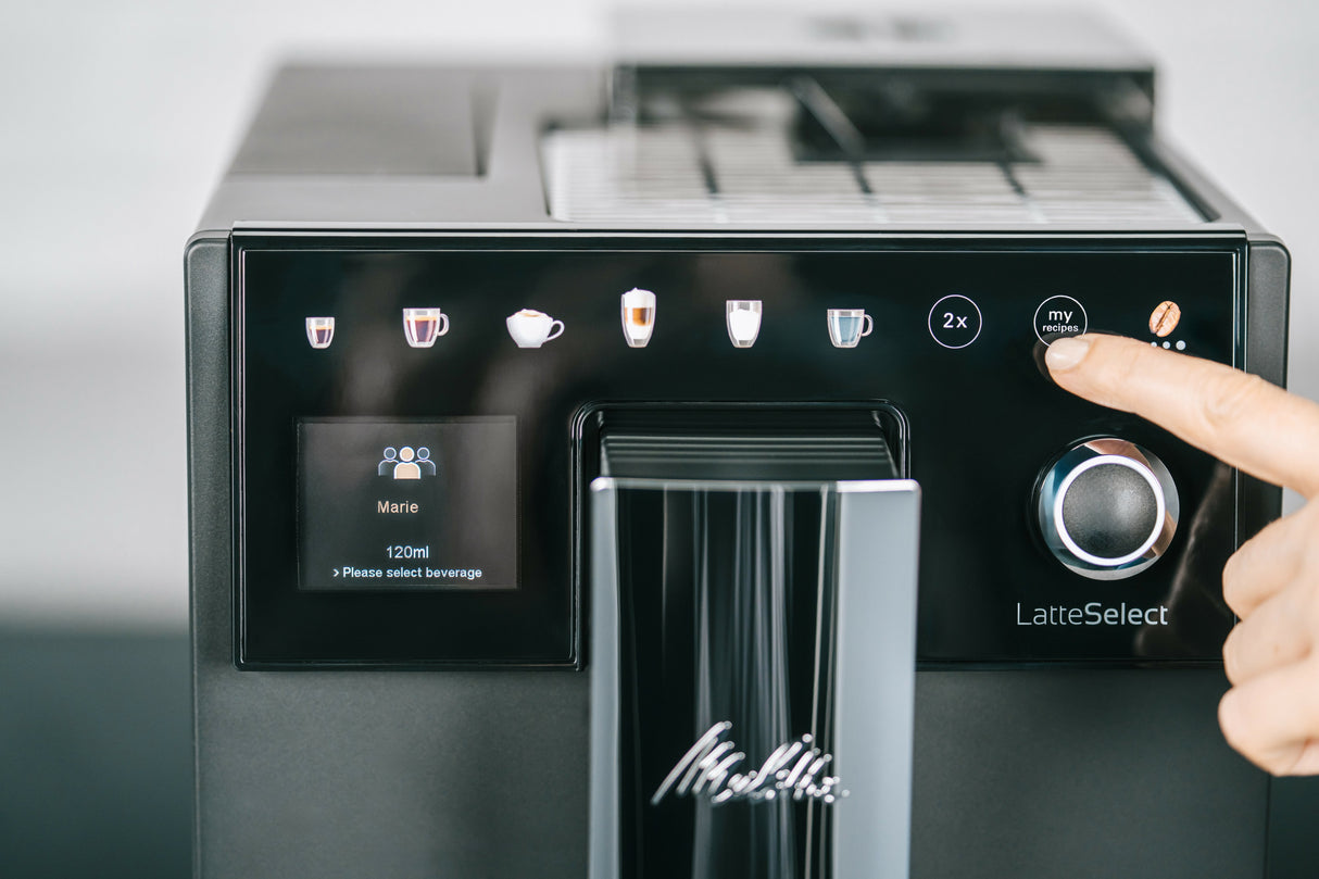 EAN 4006508228010 - Melitta 630-212 Totalmente automática Máquina espresso 1,8 L imagen 7