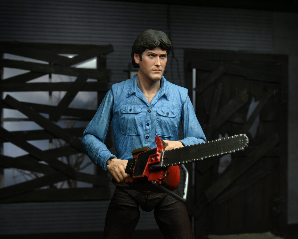 Figura Neca Evil Dead Scale Ultimate Ash 40 Aniversario 18 Cm
