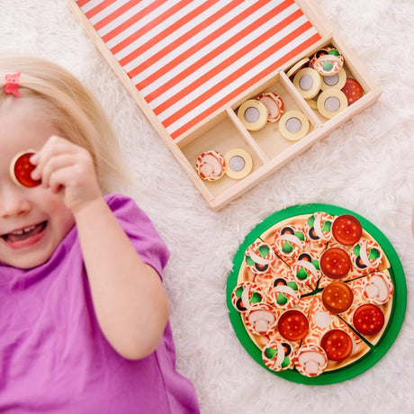 EAN 0681147005143 - Melissa & Doug Wooden Pizza Party imagen 7