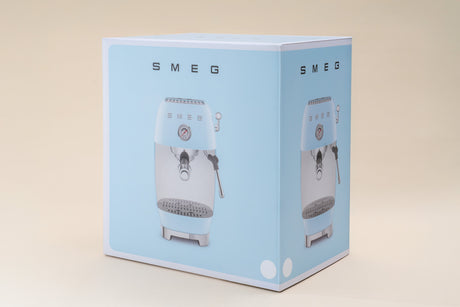 EAN 8017709349424 - Smeg ECF03WHEU cafetera eléctrica Semi-automática Máquina espresso 1,4 L imagen 27