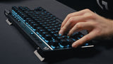 Logitech G Pro X Tkl - Teclado - Retroiluminado - Inalámbrico - 2.4 Ghz, Bluetooth - Qwerty - Nórdico (Danés/Finés/Noruego/Sueco)