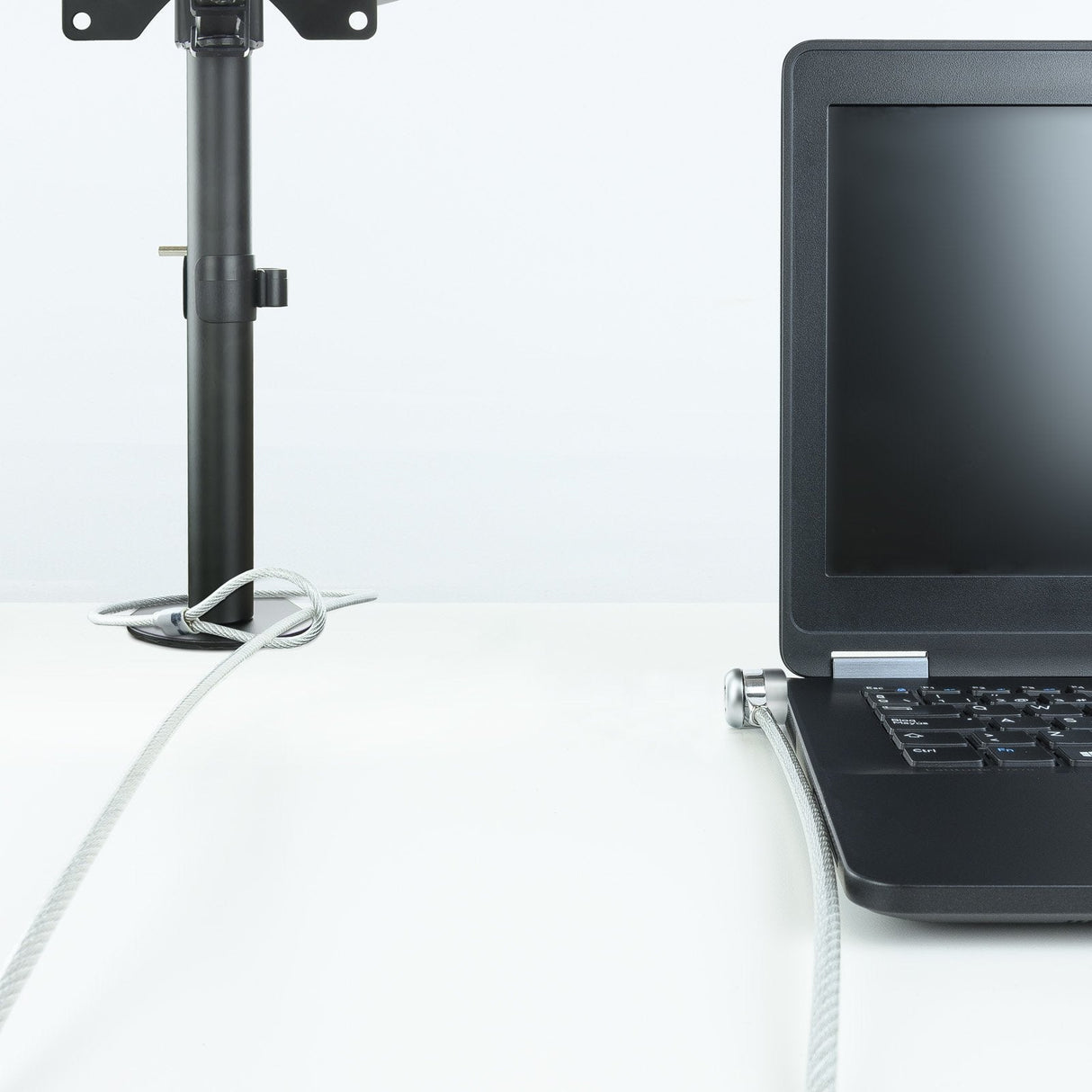 Tooq Cable De Seguridad Universal Con Llave Para Portatiles - Acero 4.5mm - Longitud 1.50m