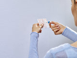 Tesa Adhesivo Para Uñas Ajumable Papel Pintado Y Yeso Hama 2kg 2uds.