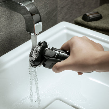 EAN 5025232925254 - Panasonic ES-LV6U-K803 afeitadora Máquina de afeitar de láminas Recortadora Negro imagen 5