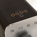 EAN 8017709334734 - Smeg BCC11BLMEU cafetera eléctrica Totalmente automática Máquina espresso 1,4 L imagen 36