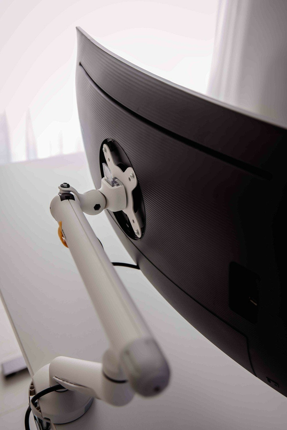 Bakkerelkhuizen Monitorarm Be Flexible Single Blanco Retail