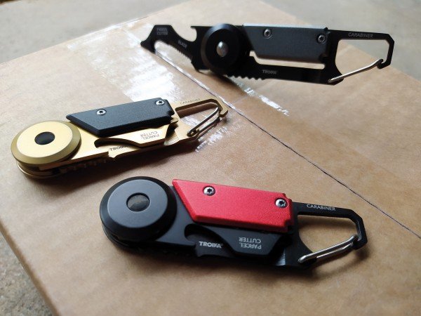 Troika Ktl26-Rd Llavero Mosquetón Negro, Rojo