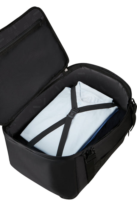 EAN 5400520270238 - American Tourister Urban Track mochila Mochila de viaje Negro imagen 3