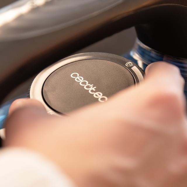 EAN 8435484018722 - Cecotec IronHero 3200 Force Anodized Plancha vapor-seco 3200 W Negro, Azul, Gris imagen 9