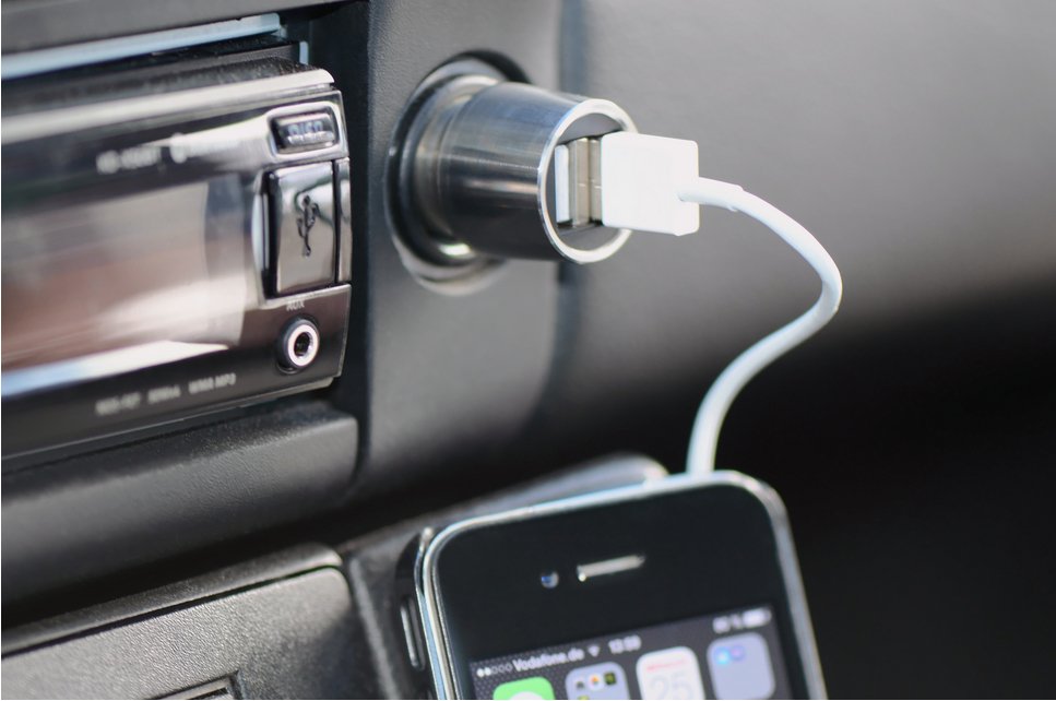 Cargador 2 Puertos Usb  Para Coche 2x2,4a Metalico Carga Rapida