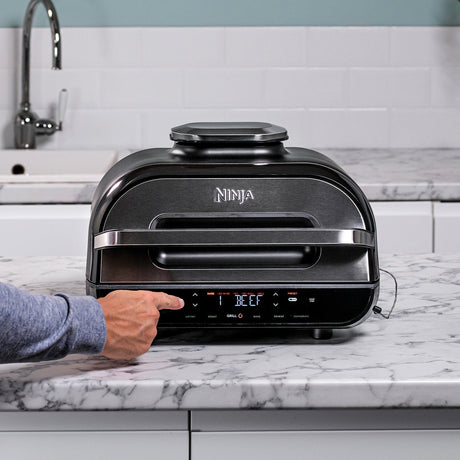 EAN 0622356239554 - Ninja AG551 Sencillo 5,7 L Independiente 2460 W Freidora de aire caliente Negro, Gris imagen 7