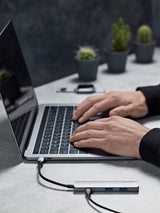 Epico Hub Usb-C A 4k Hdmi  2usb-A  Usb-C - Gris Espacial
