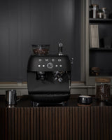 Smeg Kaffeemaschine Man. Mahlwerk Egf03blmeu, Thermoblock, Dampfdüse, 1l,...