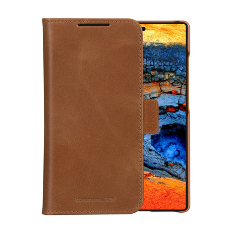 EAN 5711428064714 - dbramante1928 Lynge funda para teléfono móvil 17,3 cm (6.8") Libro Bronceado imagen 1