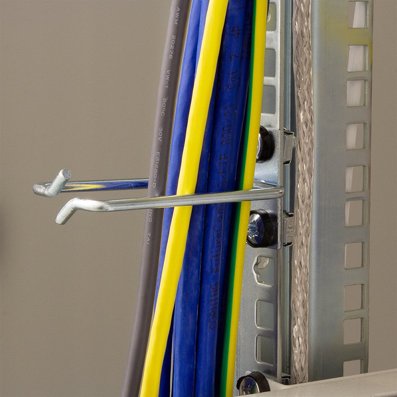 19" Cable Management Bracket 40 X 80 Mm, Steel, 2 Pcs.
