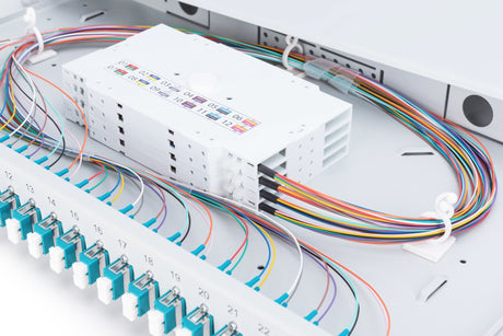 EAN 4016032278474 - Digitus DN-96332/3 adaptador de fibra óptica 1 pieza(s) Gris imagen 6