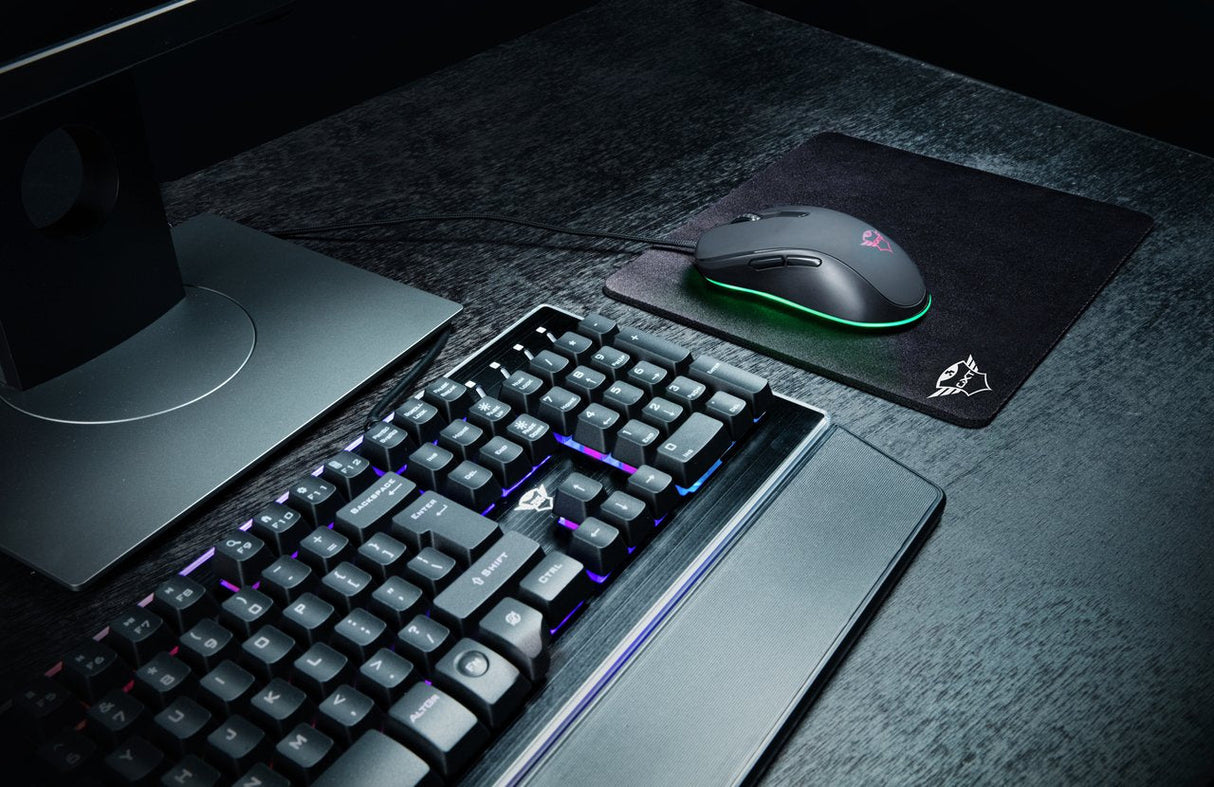 Mouse Optico Trust Gaming Gxt 930 Jacx Rgb 6400dpi  Hasta 8 Botones Programables (2 Para Pulgar) 23575
