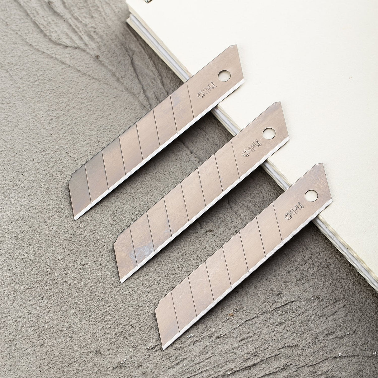 Deli Paq.10 Recambios Cuchilla Cutter 18mm