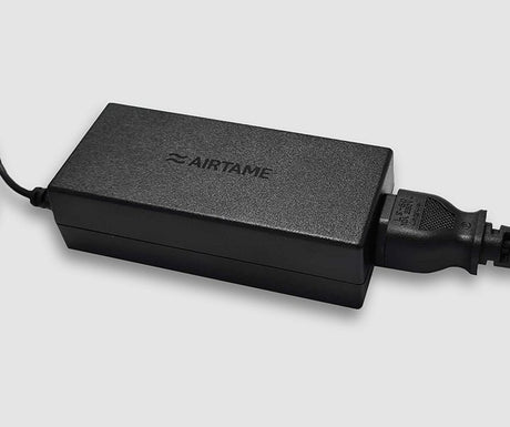 EAN 0855794005126 - Airtame AT-CD1-PSU-EU adaptador e inversor de corriente Interior Negro imagen 1