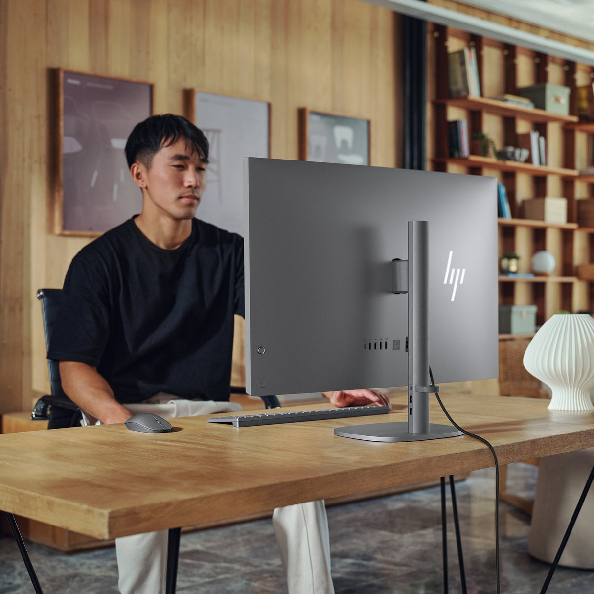 Pc All In One Hp 32-C0022ns Intel Core Ultra 5-125u 16gb 1tb Ssd 32' Win11